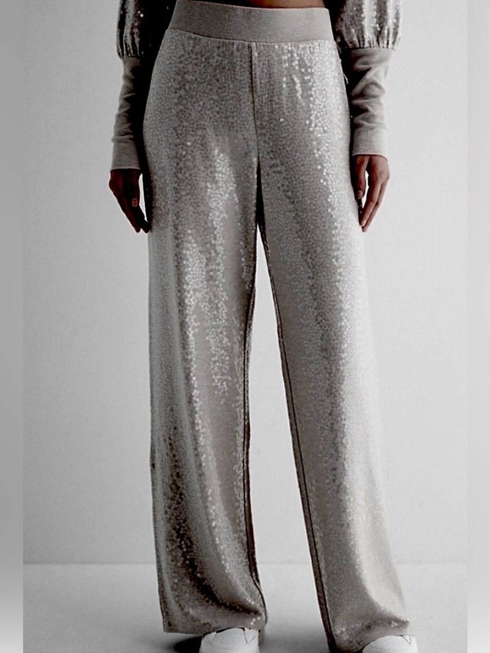 New EXPRESS sequin wide leg, pull-on gray pants - Picture 6 of 8
